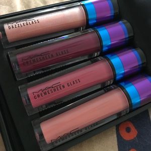 Mac Cosmetics Irresistibly Charming Lipgloss Kit